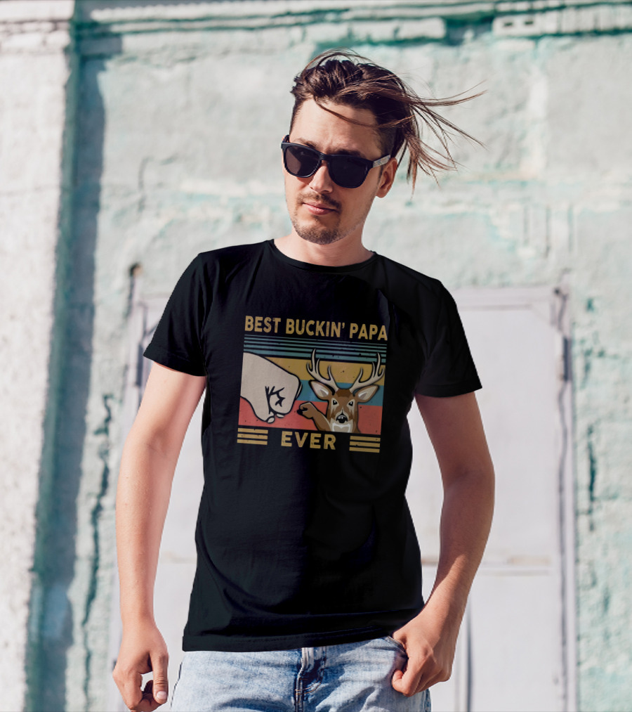Best Buckin' Papa Ever Vintage Fist Bump Deer T-Shirt