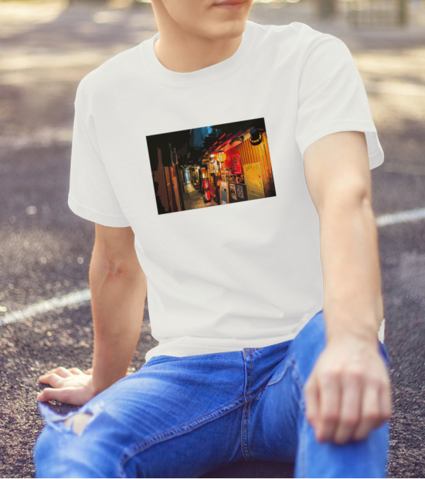 Japan Night Street Scene Lanterns Alleyway T-Shirt