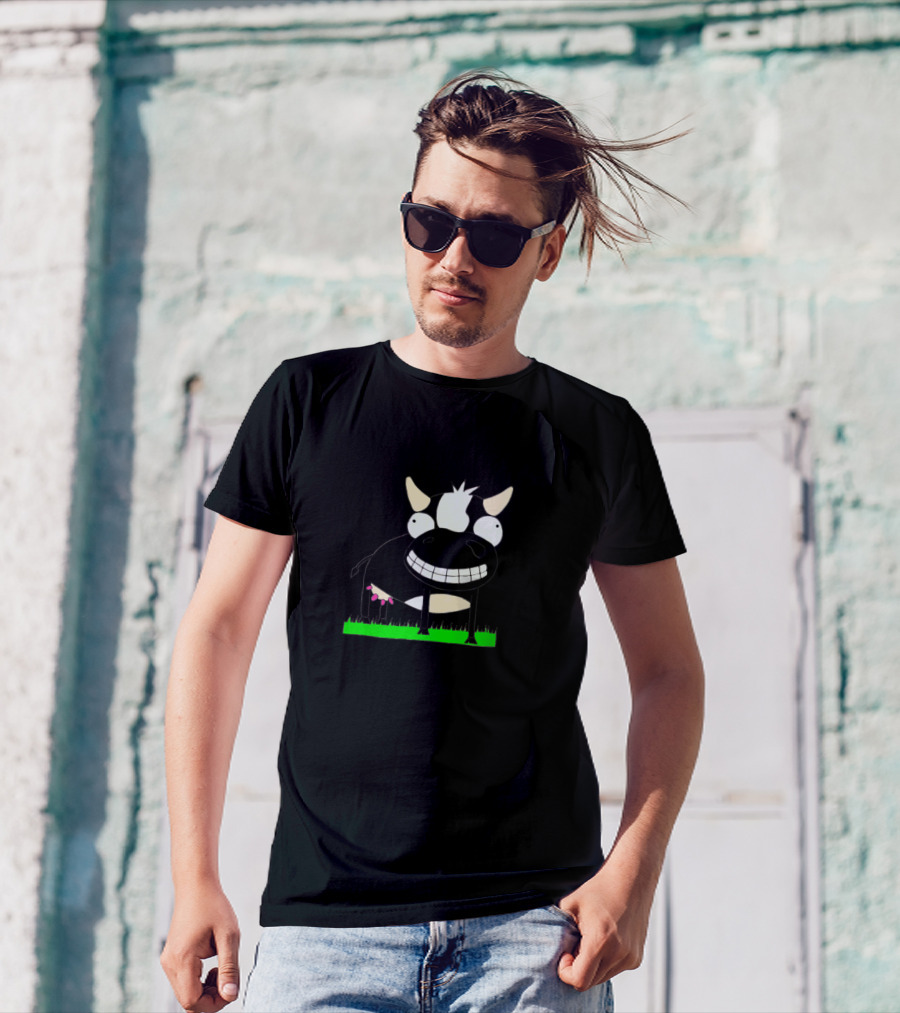 Happy Cow Grinning Cartoon Pasture T-Shirt