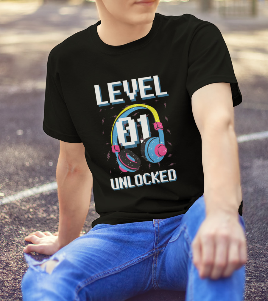 Level 01 Unlocked Retro Gaming Birthday Headphones T-Shirt