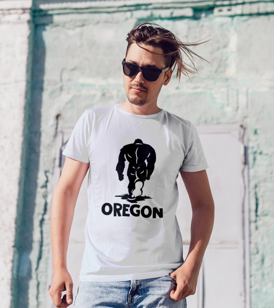 Oregon Bigfoot Silhouette Walking T-Shirt