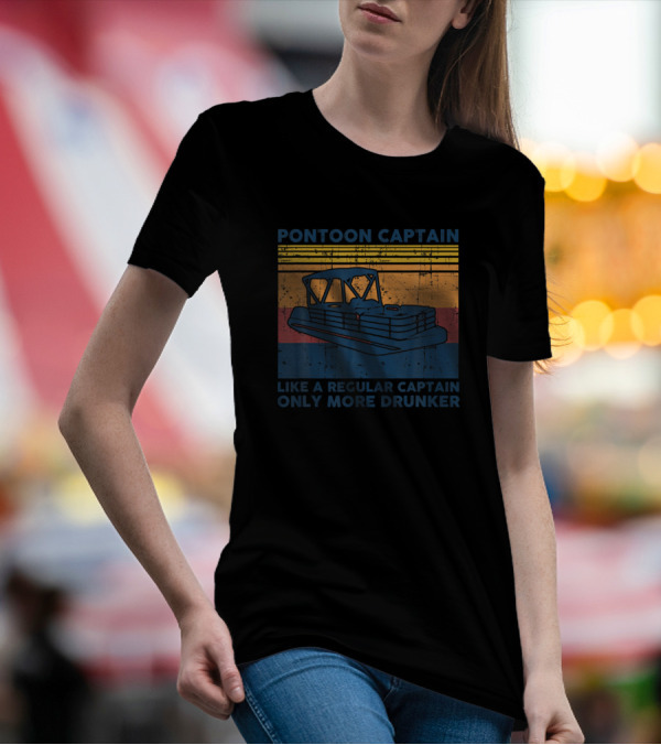 Pontoon Captain Like A Regular Captain Only More Drunker Boat Retro Stripes T-Shirt
