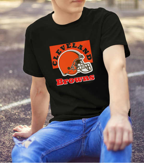 Cleveland Browns Football Helmet Browns T-Shirt