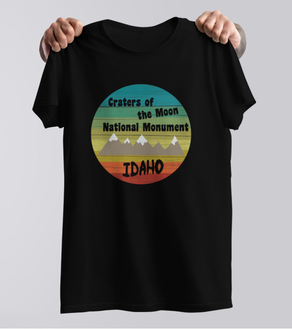Craters Of The Moon National Monument Idaho Mountains Vintage Circle T-Shirt