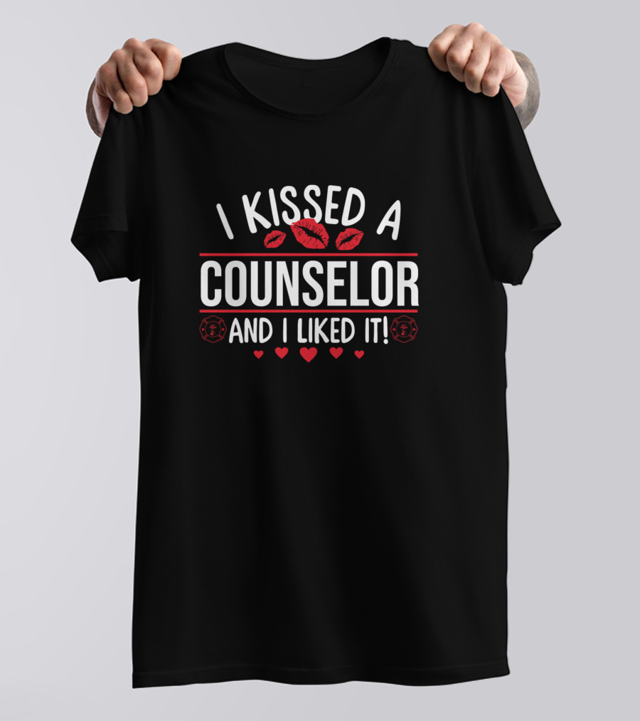 I Kissed A Counselor And I Liked It Valentines Counselor Kissing Lips T-Shirt