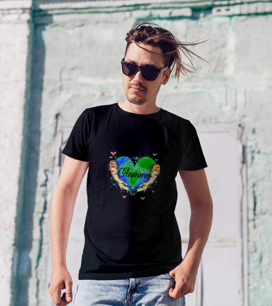 In A World Full Of Grandmas Be A Glamma Heart Earth Hug T-Shirt