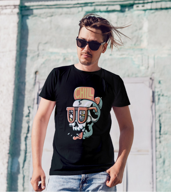 Chill Skull With Sunglasses And Beach Reflections T-Shirt