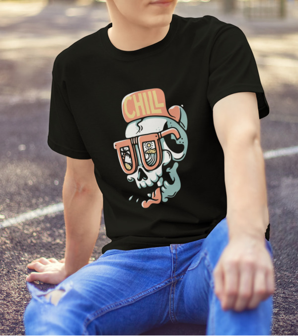 Chill Skull With Sunglasses And Beach Reflections T-Shirt