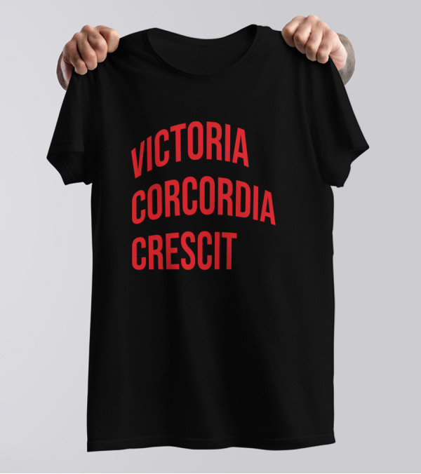 Victoria Concordia Crescit Football Motto In T-Shirt
