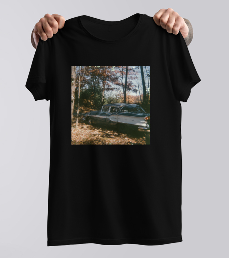 Vintage Autumn Scene With Classic Car In Wooded Setting T-Shirt