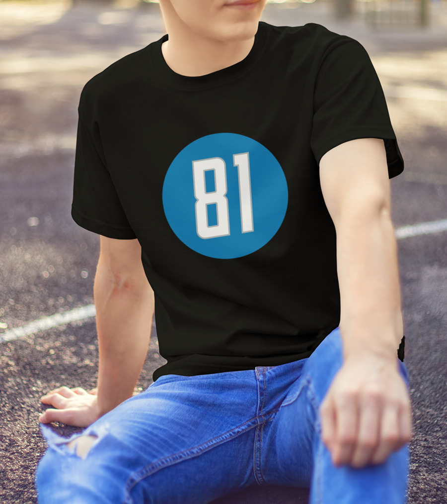 Calvin Johnson 81 Detroit Football Blue Circle T-Shirt