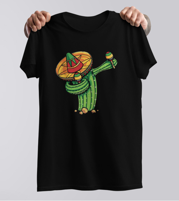 Cute Cactus Dabbing Sombrero Maracas Cinco De Mayo Mexican Holi T-Shirt