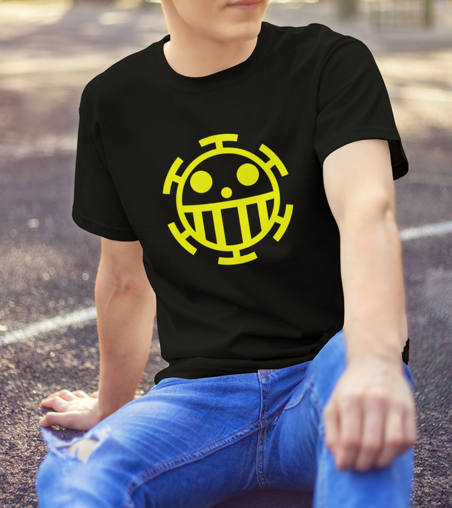 Heart Pirates Jolly Roger Yellow T-Shirt