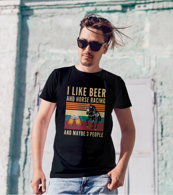I Like Beer And Horse Racing Vintage Style With Horse Jockey And Beer Mugs T-Shirt