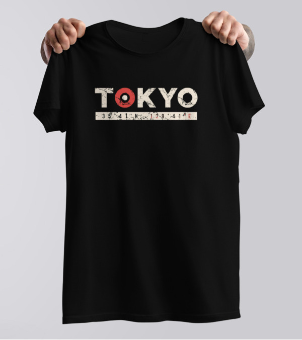 Tokyo 35°41'N 139°41'E Grunge Effect T-Shirt