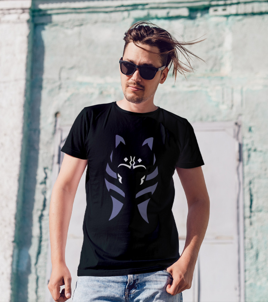 Ahsoka Tano Minimal Silhouette Design With Togruta Head-Tails Iconic T-Shirt