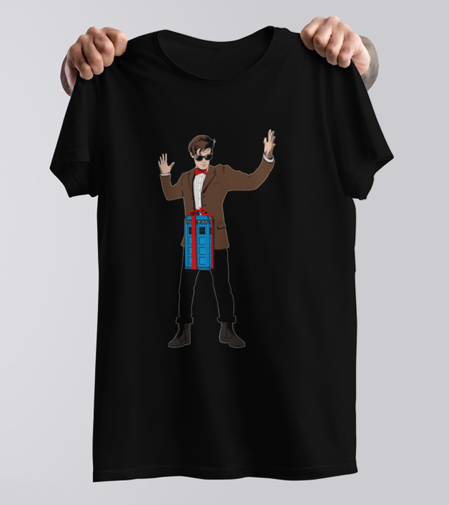 Doc In A Box 2 The 11Th Doctor Who TARDIS Sunglasses Bow Tie T-Shirt