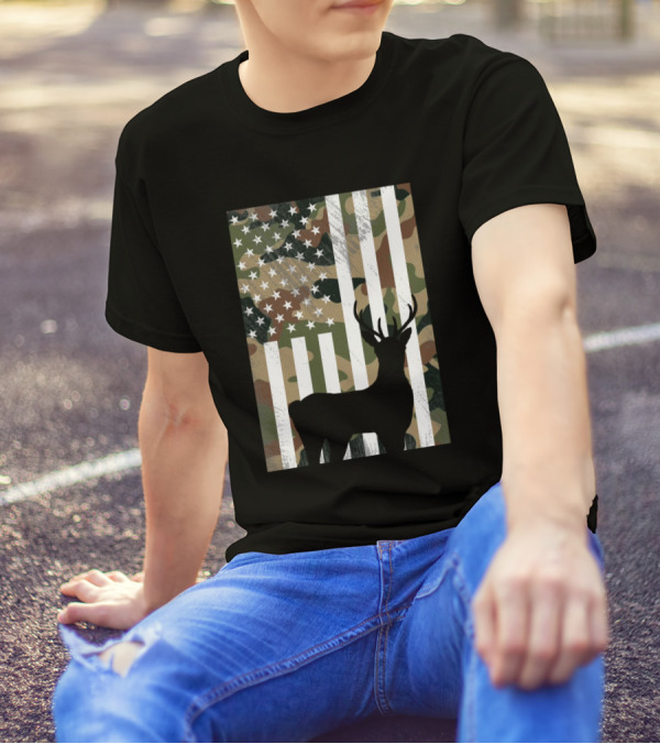 Camo American Flag Deer Hunter Hunting Silhouette Patriotic T-Shirt