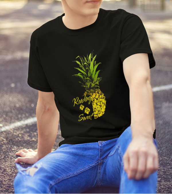 Reading Is Sweet Funny Book Lover Pineapple Reader Fruit T-Shirt