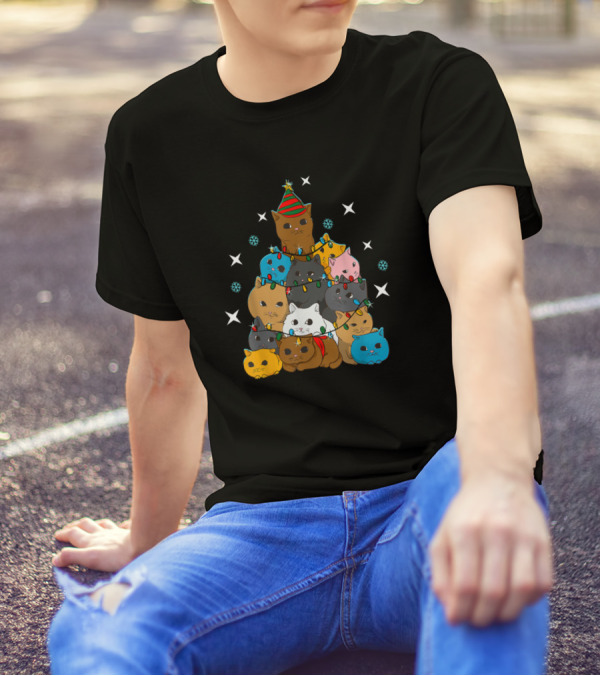 Holiday Cat Kitten Christmas Tree With Winter Decorations T-Shirt