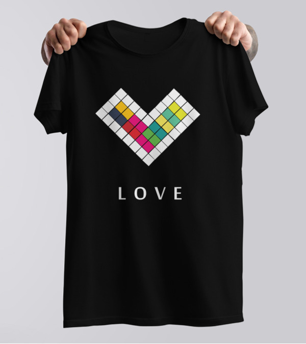 Love Heart Cubes Pixelated T-Shirt