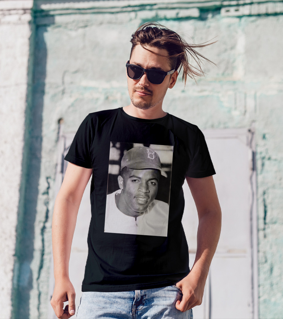 Jackie Robinson Historic Brooklyn Baseball Legend T-Shirt