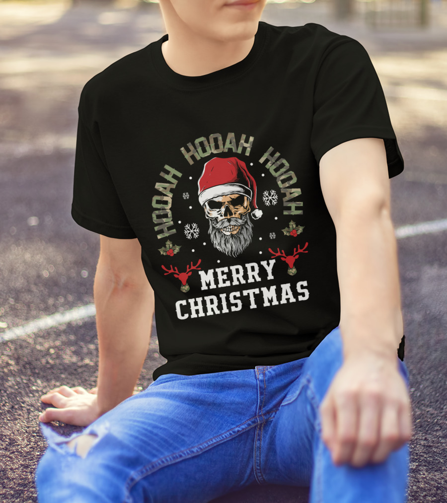 Hooah Hooah Hooah Merry Christmas Skull Santa Hat Reindeer T-Shirt