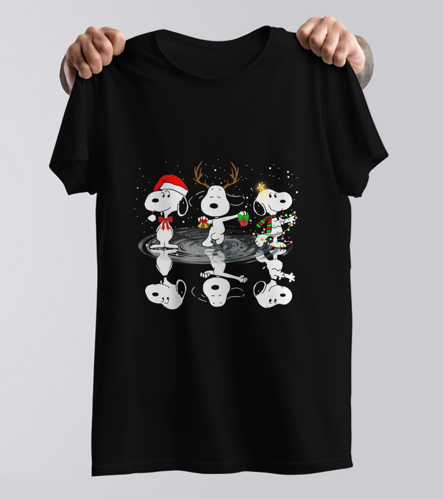 Snoopy Christmas Reflections Santa Reindeer Lights T-Shirt
