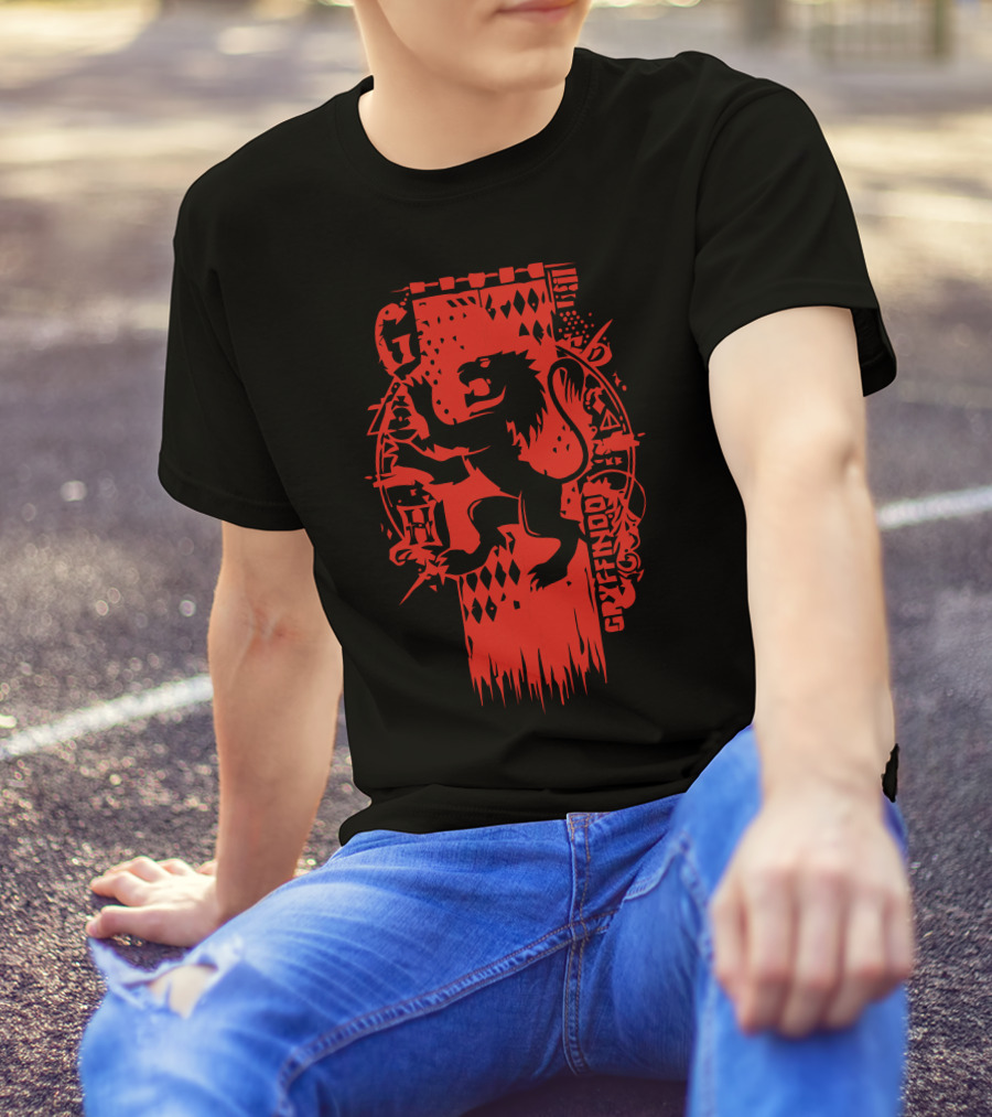 Gryffindor Lion Crest Red T-Shirt
