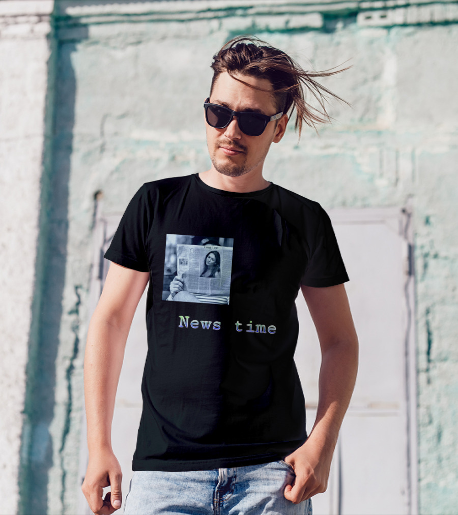 News Time Your Text Newspaper Reader T-Shirt