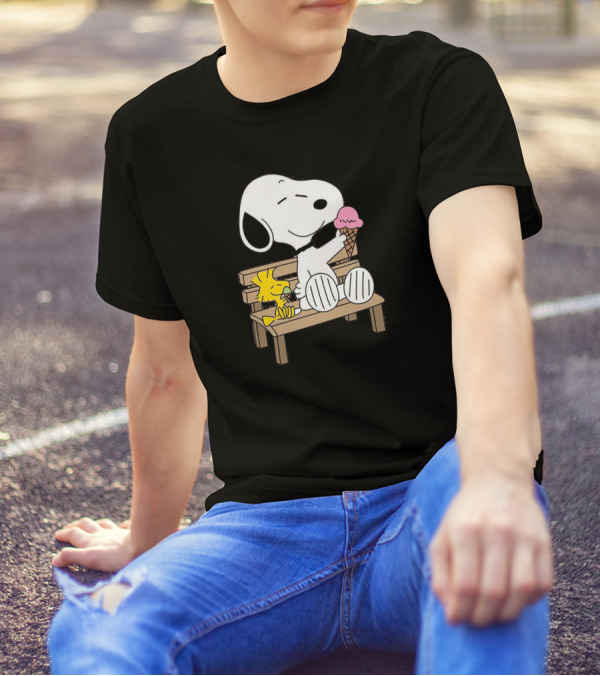 Snoopy Woodstock Summer Time Ice Cream Bench Relaxation T-Shirt