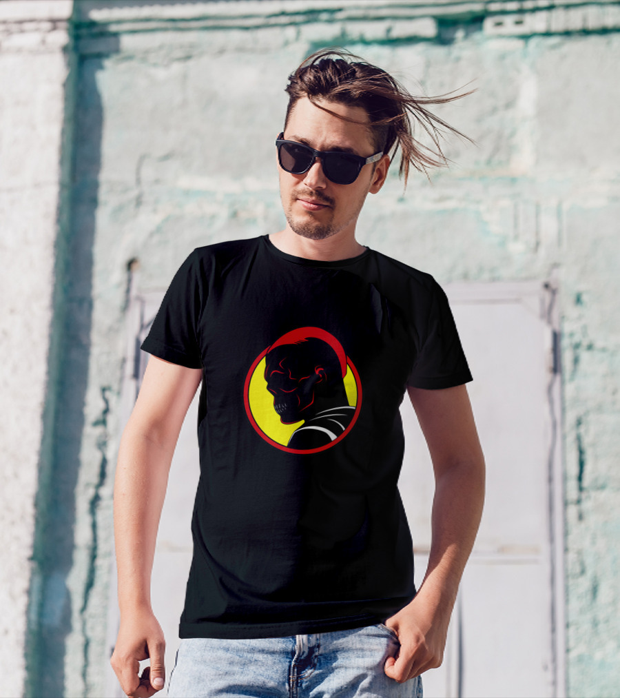 Tracy Skull Red And Yellow Background Circle T-Shirt