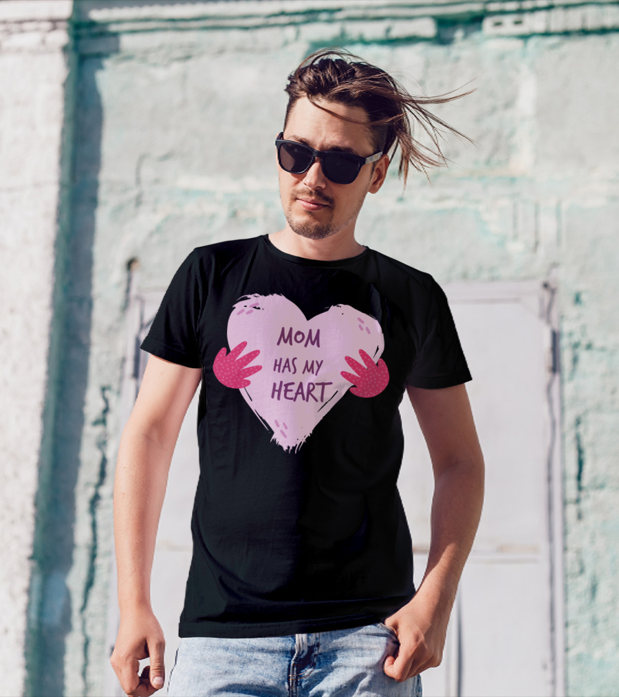 Mom Has My Heart Pink Heart With Red Hands T-Shirt