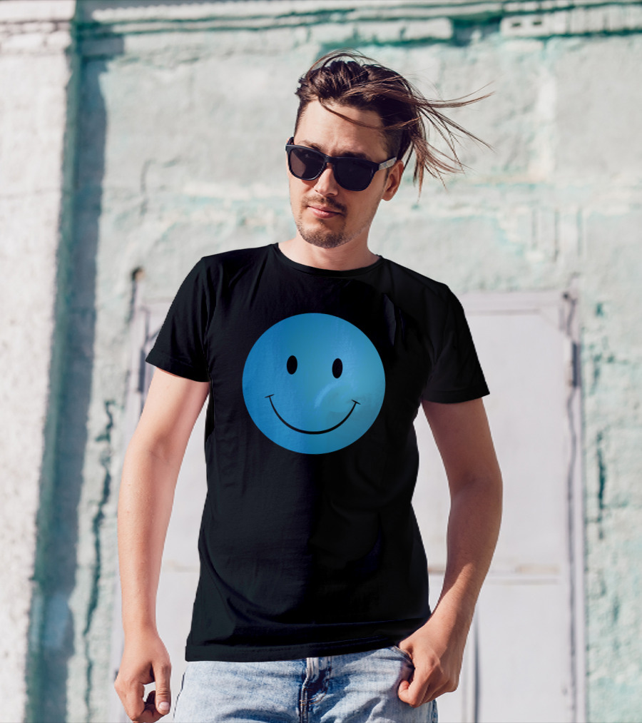 Blue Face Peggy Gou Smiley T-Shirt