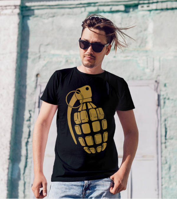 Granate Grenade Weapon Krieg War Pc Game Classic Usa Army T-Shirt