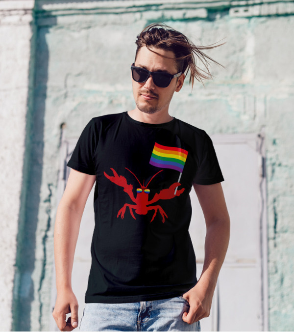 LGBT Crawfish With Pride Rainbow Flag And Glasses T-Shirt