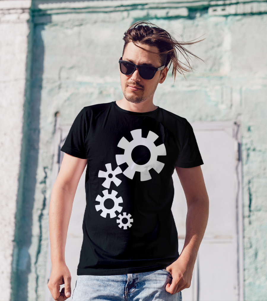 Mechanic Gears Iconic Industrial Machinery Wheels T-Shirt