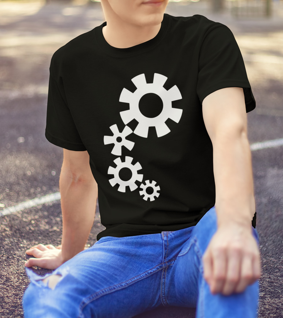 Mechanic Gears Iconic Industrial Machinery Wheels T-Shirt