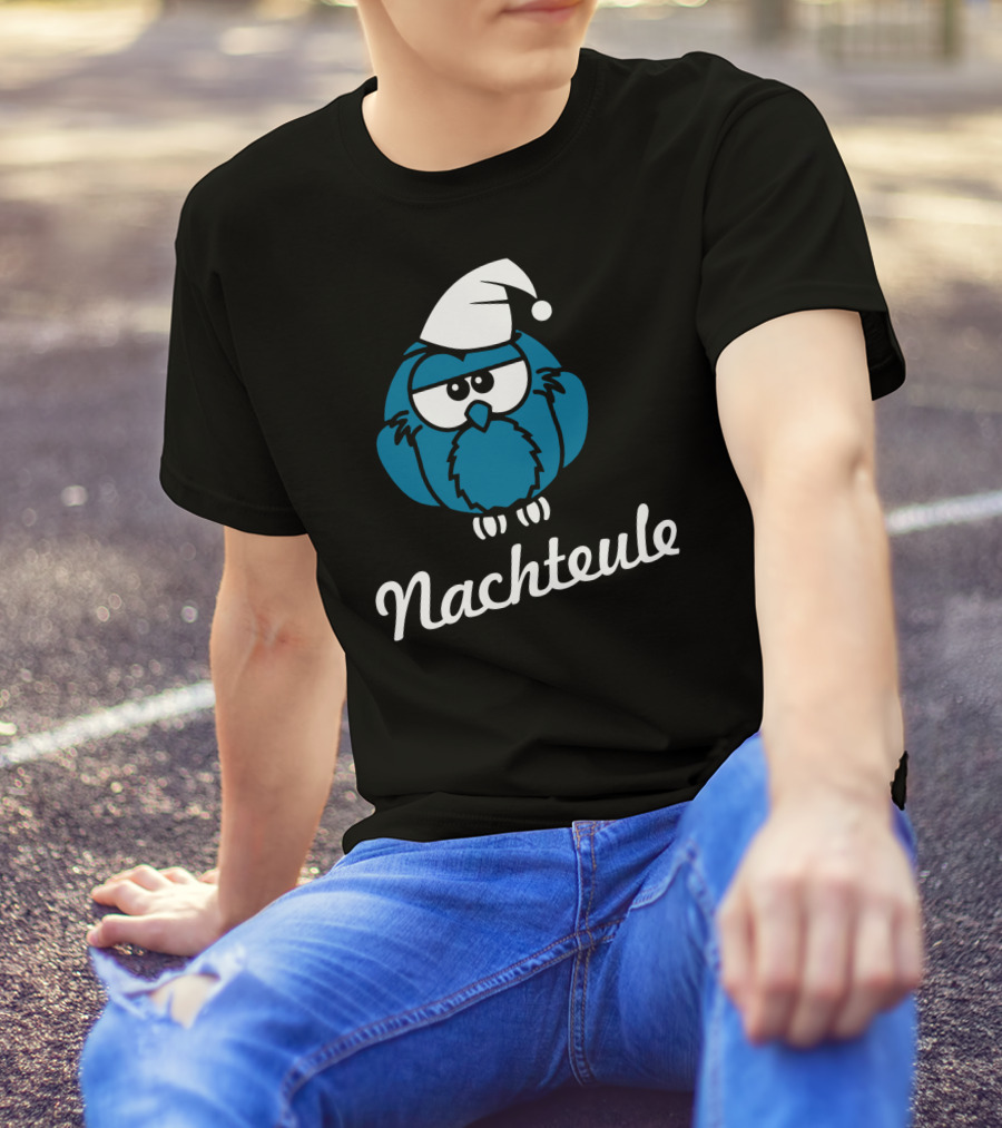 Nachteule Owl In Sleep Cap T-Shirt