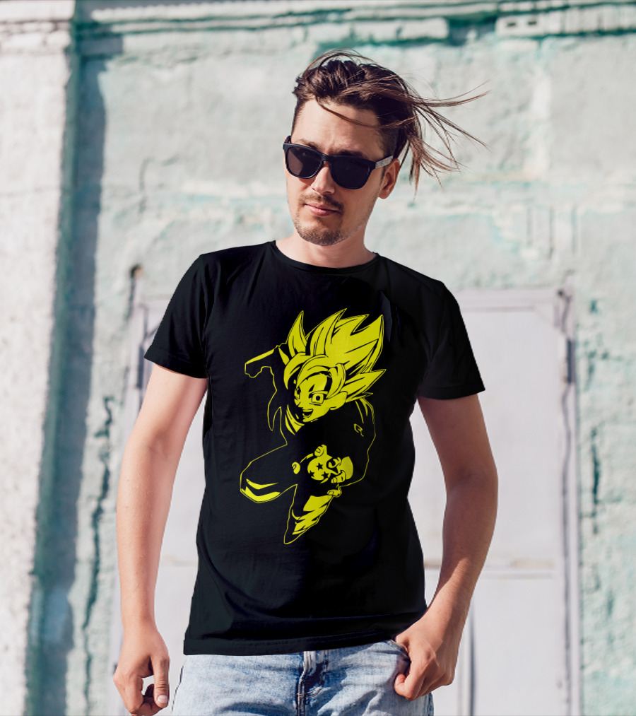 Son Goku Super Saiyan Holding Dragon Ball Z Fun T-Shirt