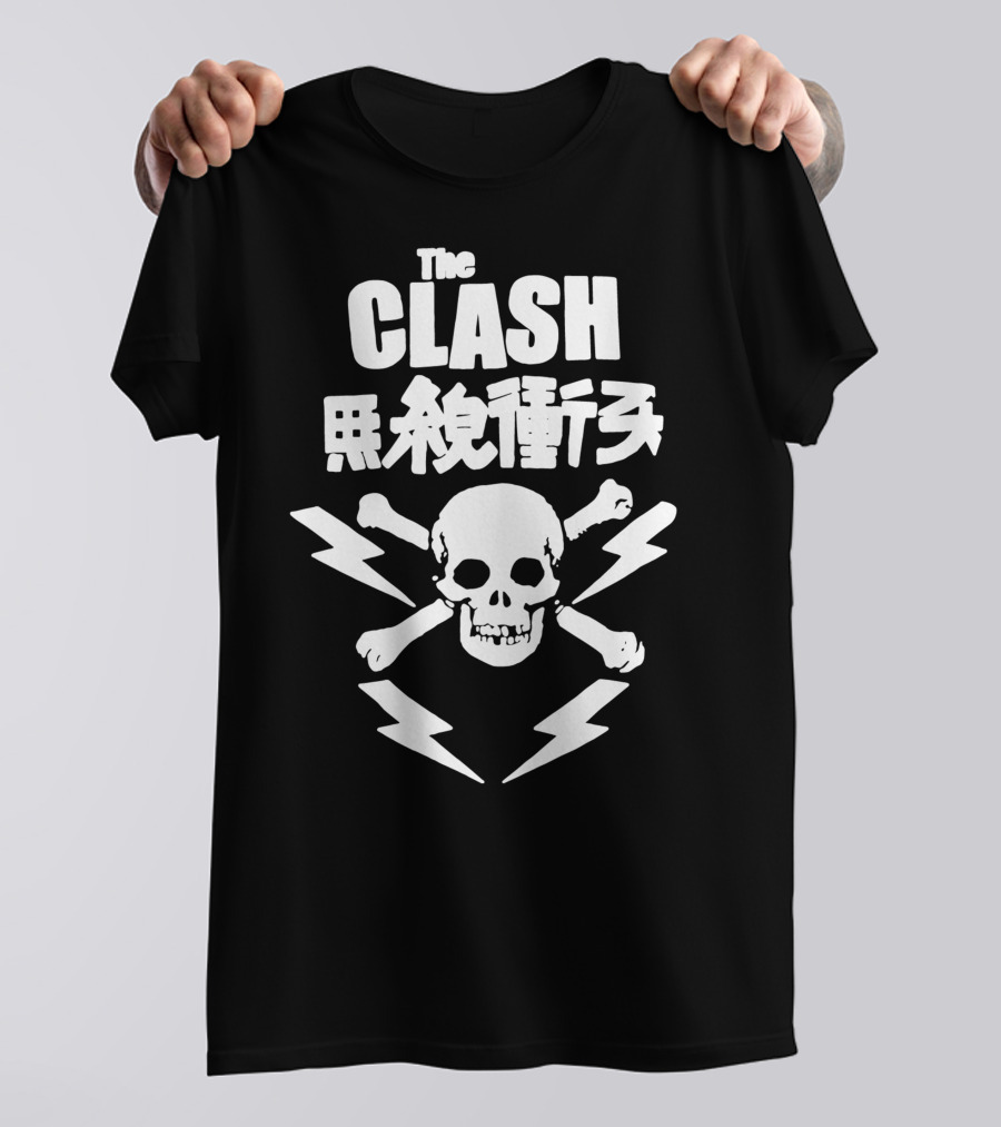 The Clash Punk Skull Crossbones Lightning Bolts Japanese Text T-Shirt