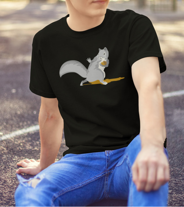 Funny Squirrel With Acorn And Shocked Expression T-Shirt