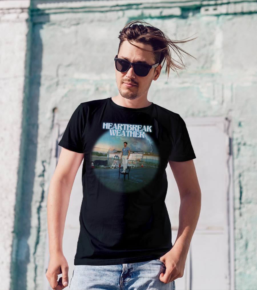 Heartbreak Weather Niall Horan Standing On Chair Outdoor Scene T-Shirt