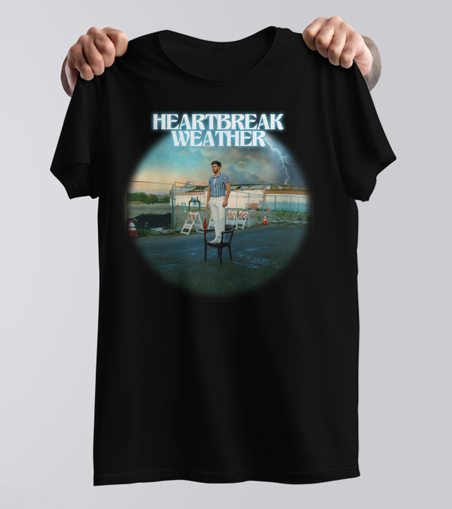 Heartbreak Weather Niall Horan Standing On Chair Outdoor Scene T-Shirt