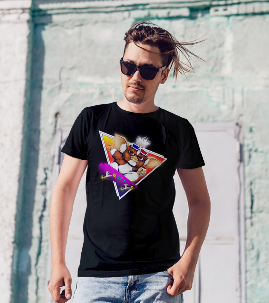 Gizmo 80s Retro Skateboarding Triangular T-Shirt