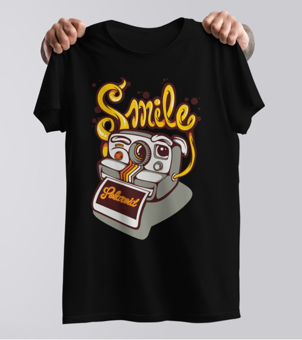 Smile Polaroid Vintage Camera T-Shirt