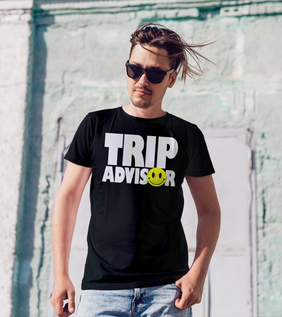 Trip Advisor Funny Smiley Ideal Birthday Present T-Shirt