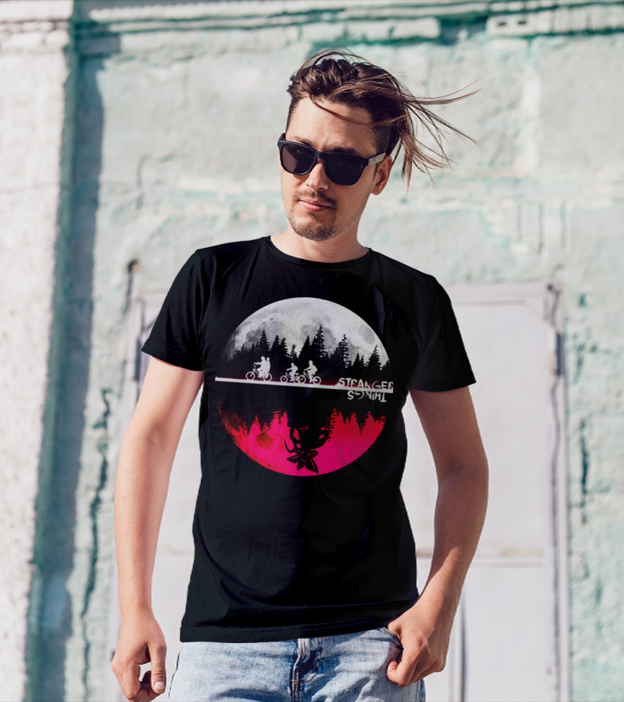 Stranger Things Kids Bikes Moon Forest Scene T-Shirt