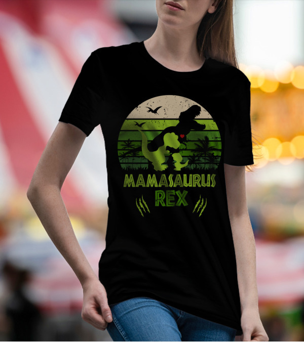 Mama Saurus Rex Dinosaur Silhouette With Heart And Palm Trees In Green Sunset Circle T-Shirt