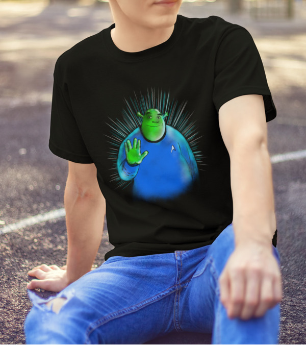 Star Trek Shrek In Spock Uniform With Vulcan Salute T-Shirt